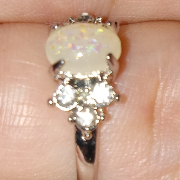 Womens Oval White Fire Opal Ring 925 Sterling Silver Gemstone Jewelry - Picture 5 of 6